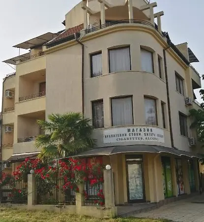 Guest house Фамилна Къща Авджиеви
